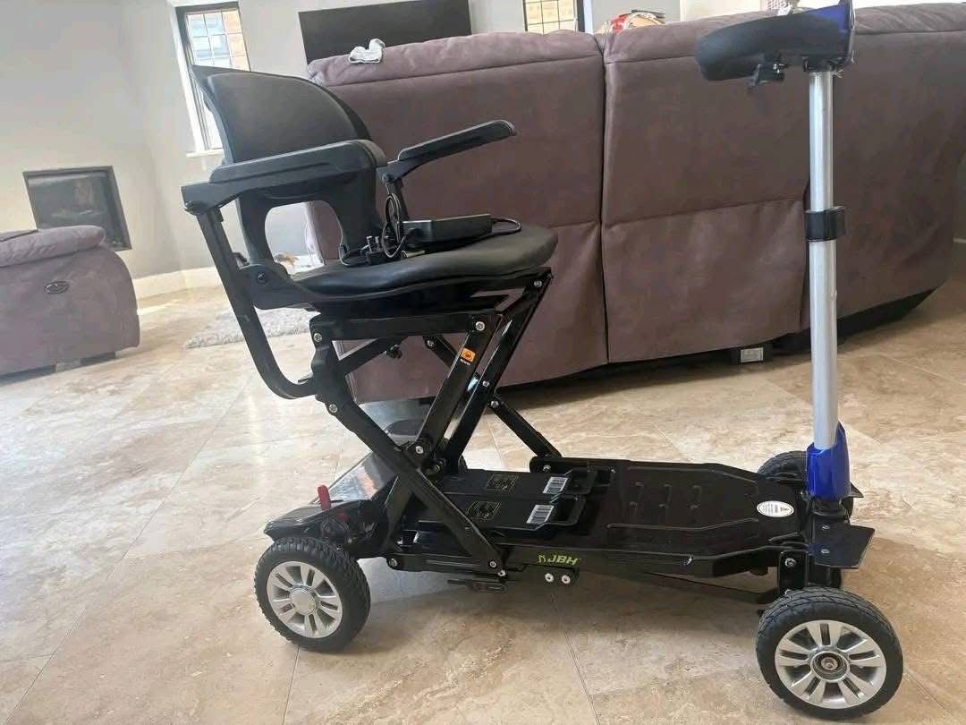 Foldable Lightweight Travel Mobility Scooter - Image 4