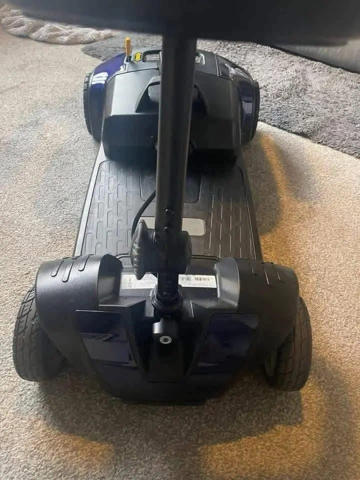 Electric mobility scooter - Image 2