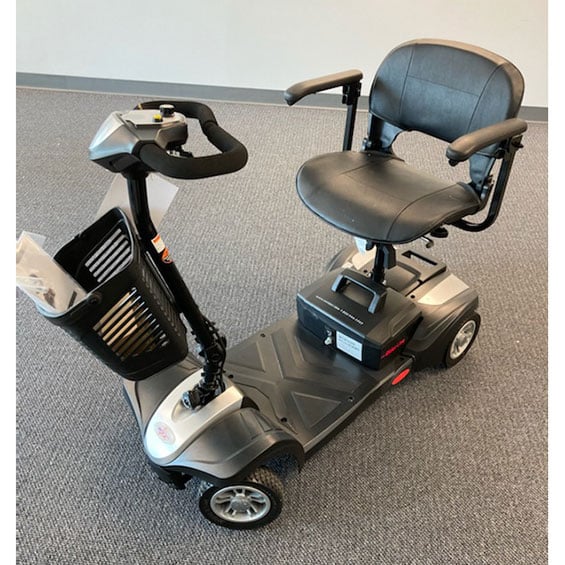 Used Golden BuzzAround XLS-HD 4-Wheel Mobility Scooter - Image 3