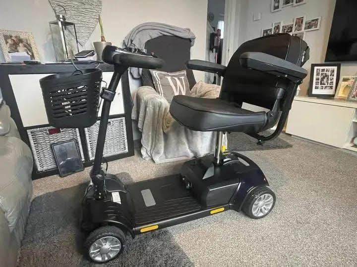 Electric mobility scooter - Image 9